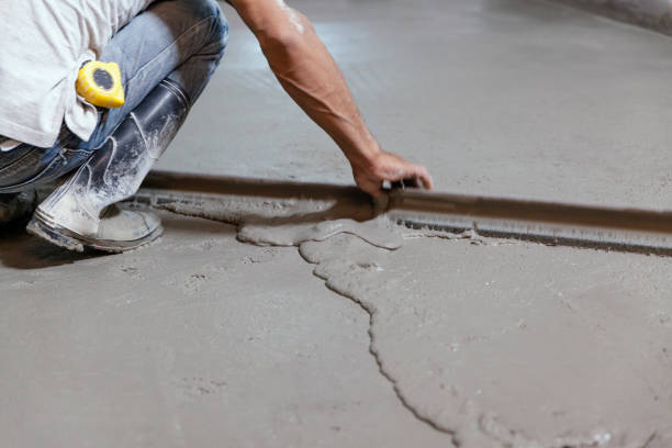 Best Concrete Walkway Installation  in Islandia, NY